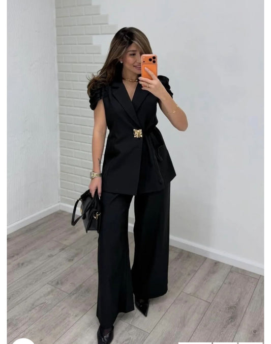 The Statement Sleeve Drape Coord