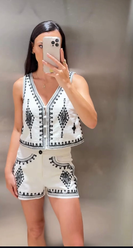 Embroidered boho Shorts  Coordset
