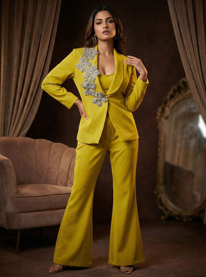 Étoile Floral Embellished Blazer Set