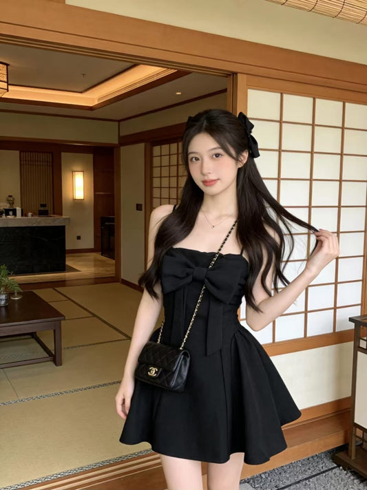 Bow dress